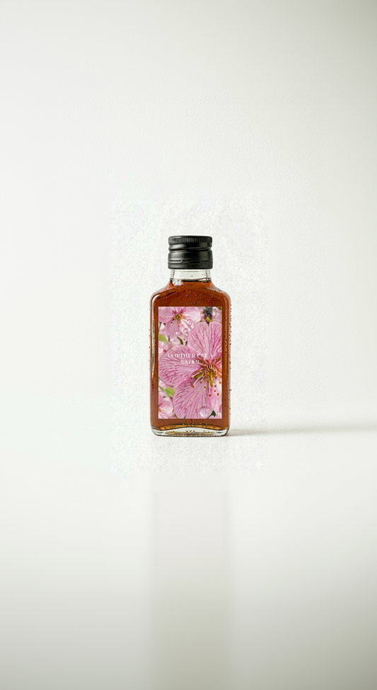 ANOTHER COLA 100 極美 サクラ クラフトコーラ原液のボトル